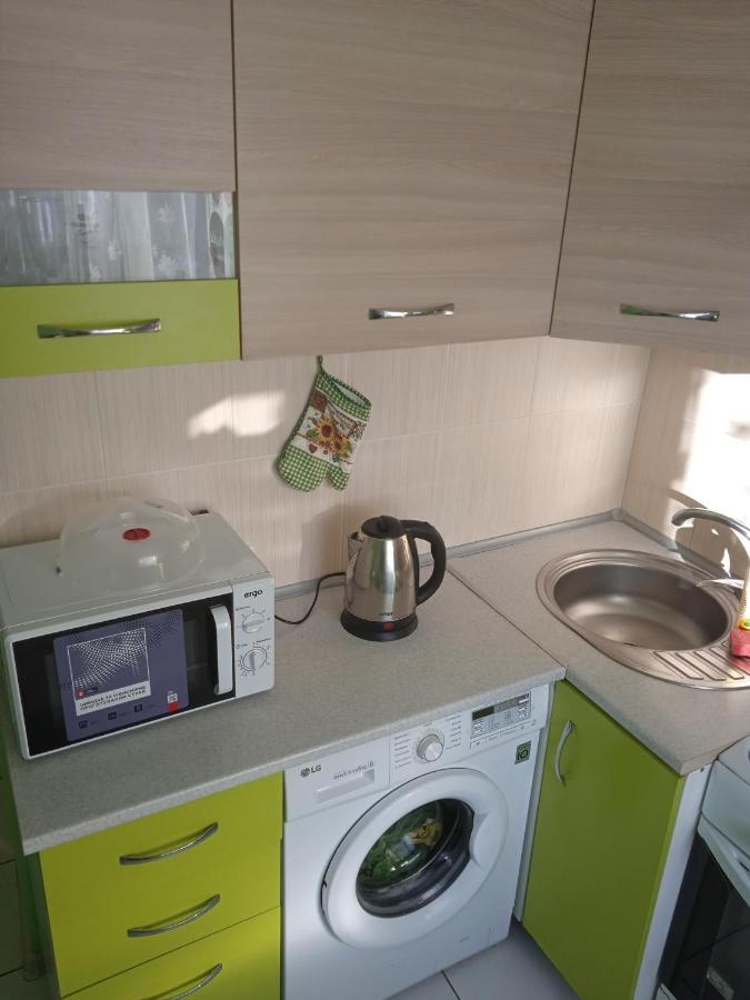 своя аккуратная: Cozy Retreat At Shevchenko Square * Kyiv